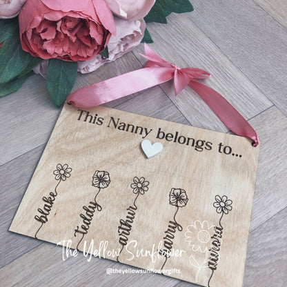 Wooden 'This Nanny Belongs To...'Personalised Plaque